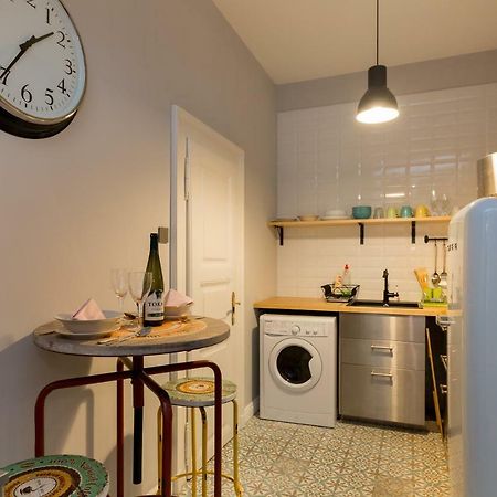 부다페스트 Deluxe Twin Studio In Kazinczy Street 아파트 외부 사진